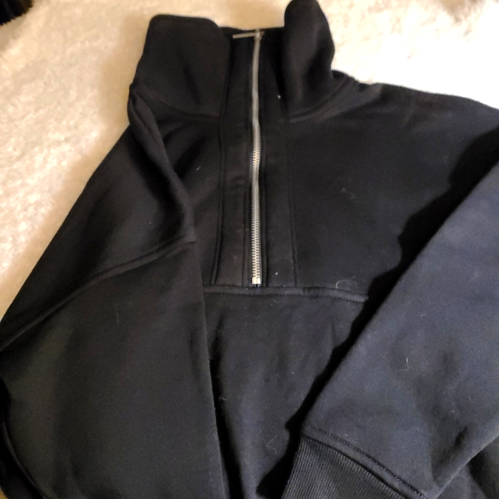 NWT Old Navy funnel neck sweatshirt